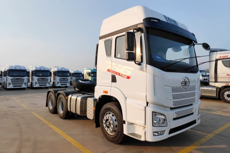 Faw JH6 Truck Head for Sale in Djibouti